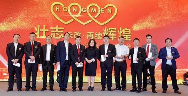 四等奖：华为nova 32.jpg