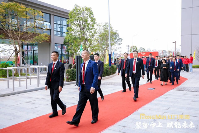 参观游艇会yth园区9.jpg